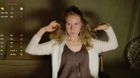 Violet  next stream December 6 online show from June 26, 8:03 pm