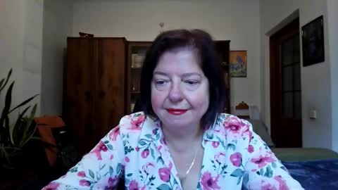 violetpulse online show from November 24, 10:58 am