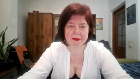 violetpulse online show from May 12, 5:22 pm