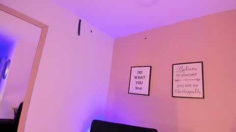 violetta_bold online show from November 3, 3:13 pm