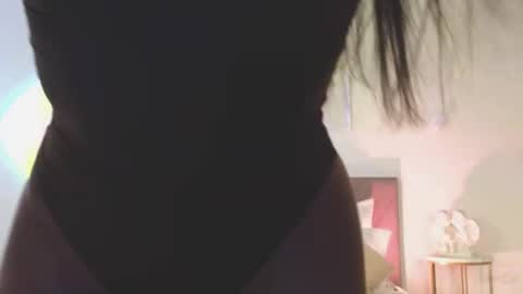 violetta_finch online show from November 25, 12:59 pm