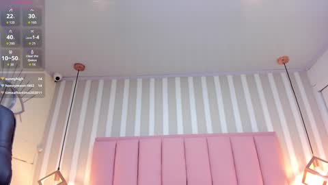 VIOLETTA online show from March 26, 8:14 pm