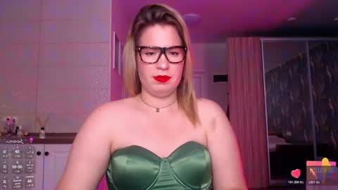 vip sweetness online show from June 8, 9:32 am