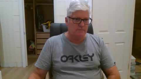 viper654321 online show from April 27, 8:01 am