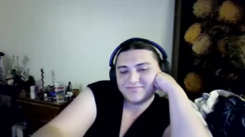 priscilla online show from March 7, 6:02 am