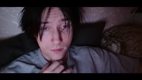 vitiligoboyy online show from February 15, 12:57 am