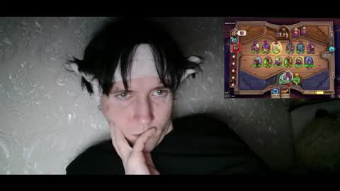 vitiligoboyy online show from December 1, 2:09 am