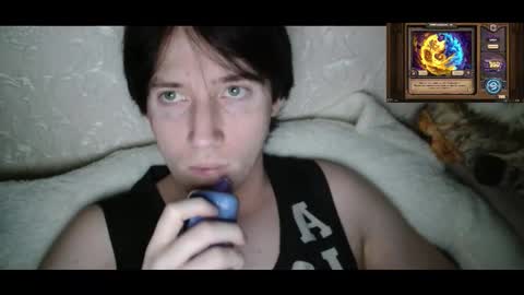 vitiligoboyy online show from December 20, 2:29 am