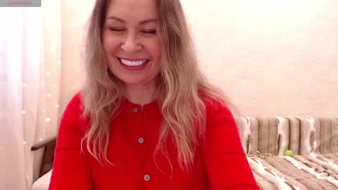 Vivian online show from April 7, 4:09 pm