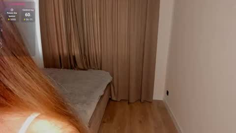 viviannayt online show from November 2, 12:05 pm