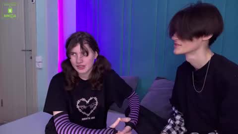 VIVIARAGENDY online show from September 25, 10:44 am