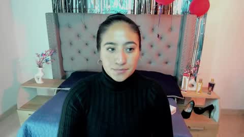 Vivienne  online show from February 24, 1:10 pm