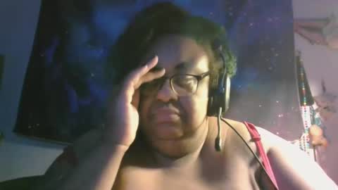 vivvimarionette online show from March 6, 1:37 am