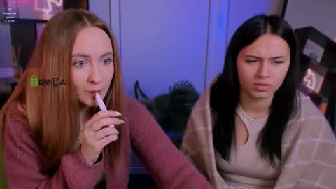 vivy_star online show from October 4, 9:07 am