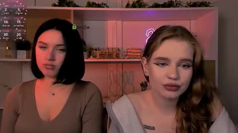 vivy_star online show from December 14, 7:20 pm