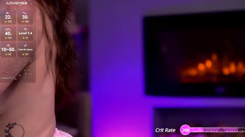 vixenamour online show from February 24, 11:30 pm