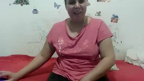 Snapshot of vixenbya chatting on December 14, 6:52 pm vixenbya online show from December 14, 6:52 pm
