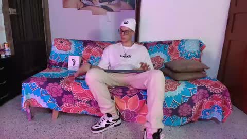 Vlad online show from May 9, 4:07 am