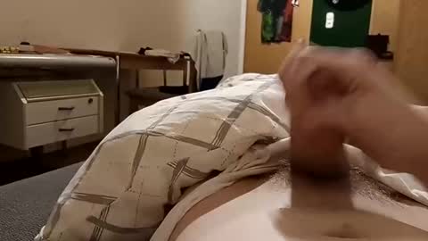 voeckler2 online show from December 31, 4:16 am