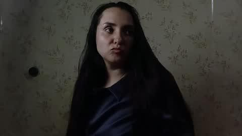 voulezvous_angel online show from April 15, 6:44 pm