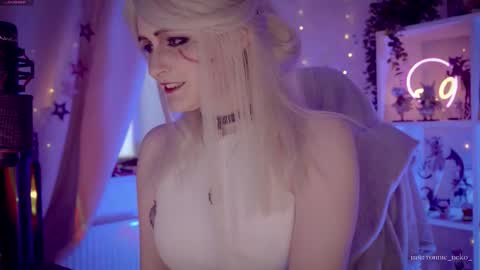 vronnier online show from September 11, 3:46 pm