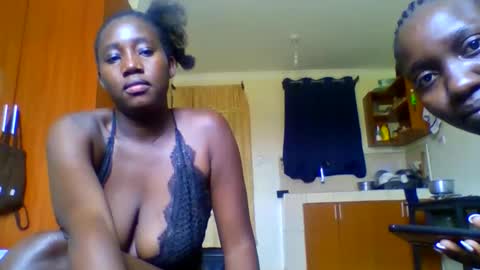 vvelvet_vixen online show from September 30, 9:09 am