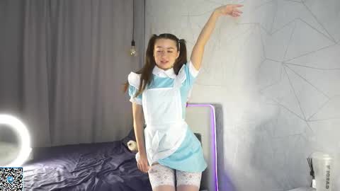 Snapshot of vvilly_wonka chatting on October 10, 2:17 am Ethal - thank you for thumb up online show from October 10, 2:17 am