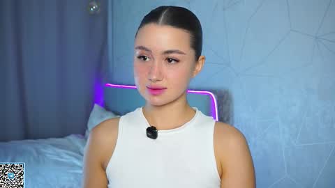 Snapshot of vvilly_wonka chatting on September 29, 1:48 am Ethal - thank you for thumb up online show from September 29, 1:48 am