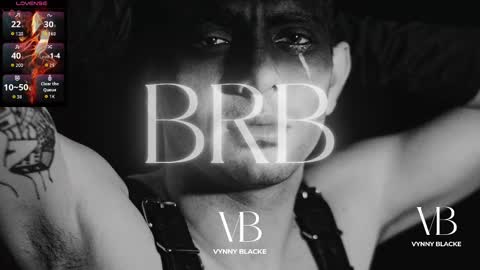 Snapshot of vynny_blacke_ chatting on October 21, 11:41 pm Vynny Blacke online show from October 21, 11:41 pm