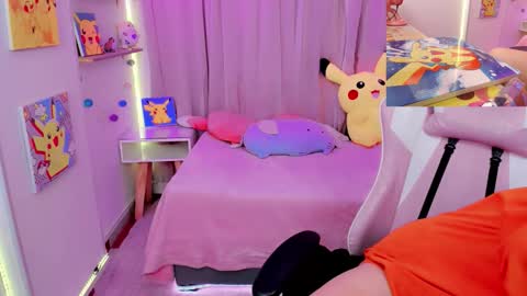   online show from February 13, 9:56 am