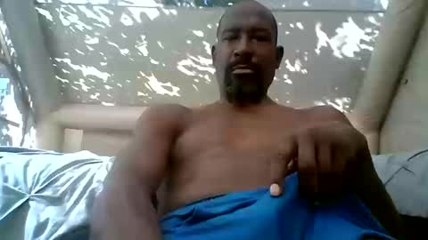 Snapshot of waleswusup chatting on October 10, 6:25 pm Champion Lover online show from October 10, 6:25 pm