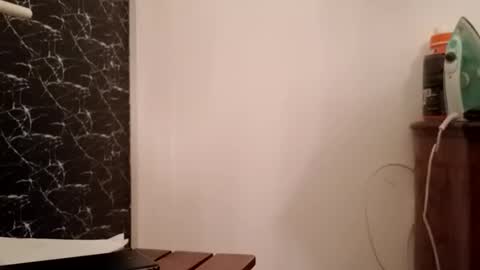 ghhhgh online show from October 6, 9:32 pm