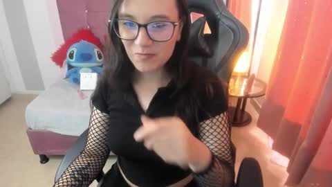 Alexandra online show from March 10, 6:34 pm