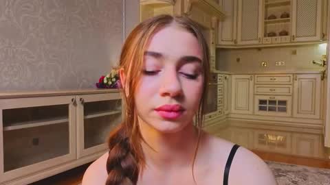 hello guys im Lilian online show from September 18, 4:27 am