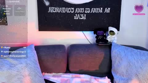   online show from November 7, 3:31 am