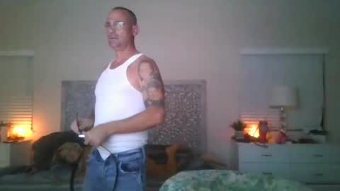 wantmymantofukme online show from September 10, 6:47 am