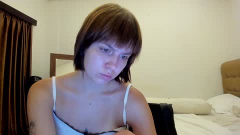 June online show from February 4, 9:52 pm