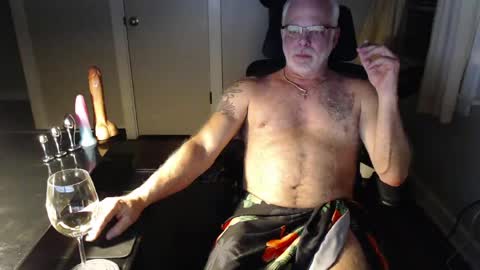 wasted_daze_ online show from April 28, 2:38 am
