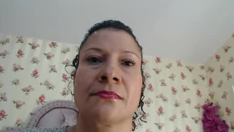Milf Latina online show from April 8, 1:25 pm