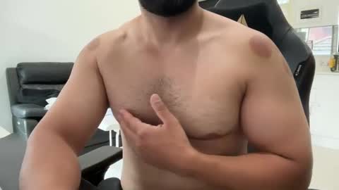 Weapon X online show from January 7, 9:14 pm