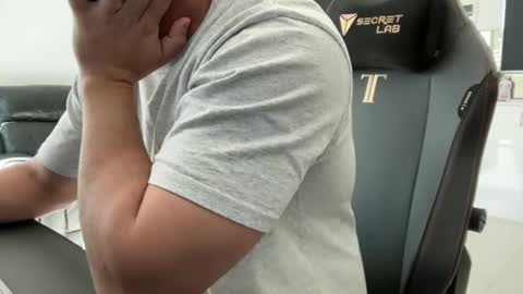 Weapon X online show from October 2, 10:19 pm