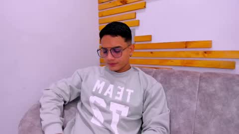 Jhonny Dick  his neighbors. online show from September 30, 7:35 pm