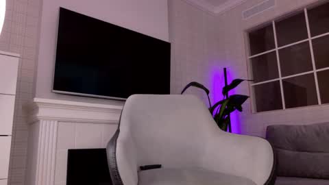 CAREN online show from May 23, 1:40 pm