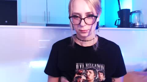 Liza online show from May 18, 4:07 am