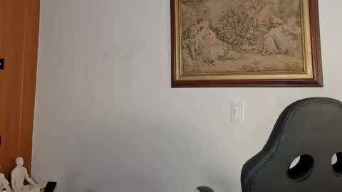 Wendy Marshall  online show from March 10, 7:29 pm