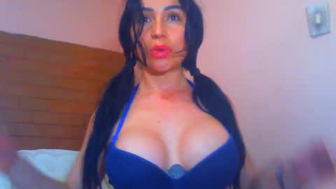 TaTis online show from December 29, 11:50 pm