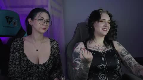 little girl who is always rightLisa online show from November 22, 1:26 am