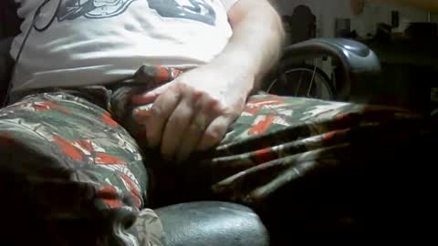 westvalleyguy54 online show from December 14, 4:01 am