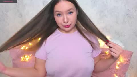 molly online show from November 11, 8:33 pm