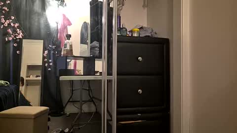 wet kitty online show from February 10, 7:50 pm